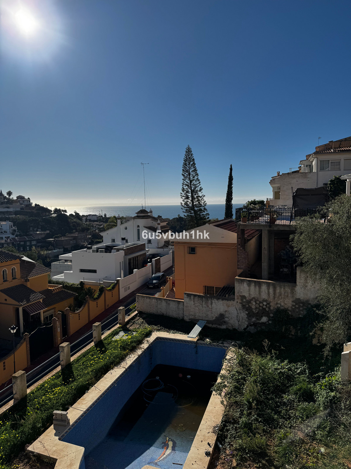 Se vende Villa - Chalet de 4 dormitorios en Málaga Ciudad, Málaga, España