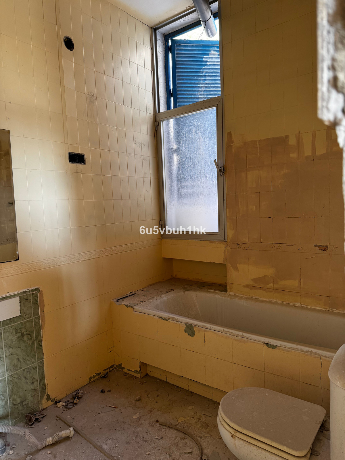 Se vende Villa - Chalet de 4 dormitorios en Málaga Ciudad, Málaga, España