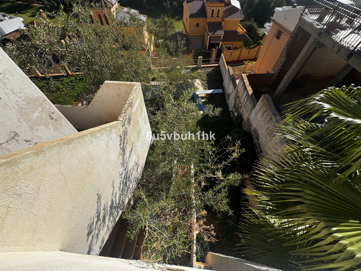 Se vende Villa - Chalet de 4 dormitorios en Málaga Ciudad, Málaga, España