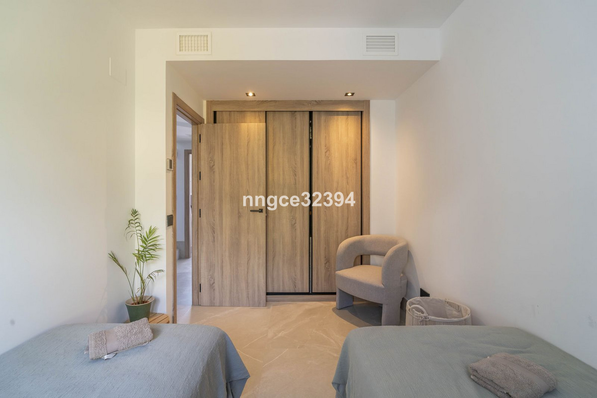 3 Bed Townhouse for sale in Istán Costa Del Sol, Málaga, Spain
