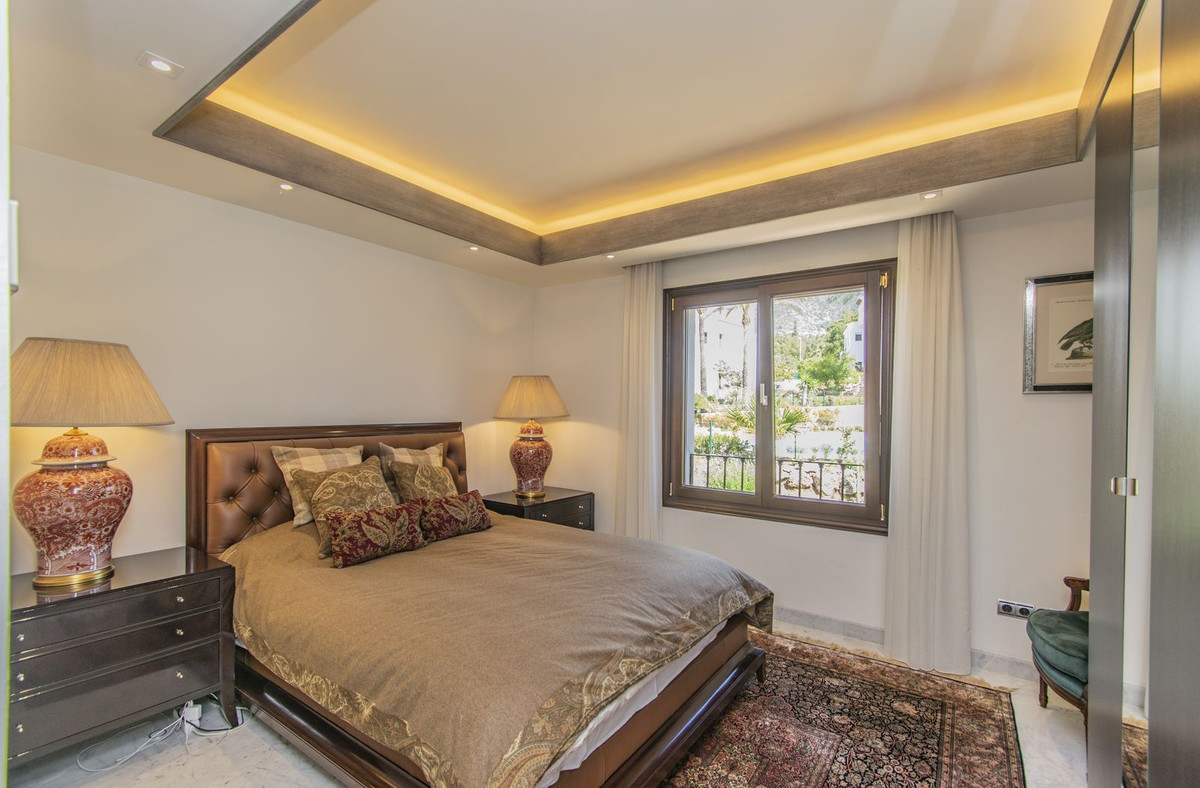 Se vende Apartamento Planta Media de 4 dormitorios en Costa Del Sol, Málaga, España