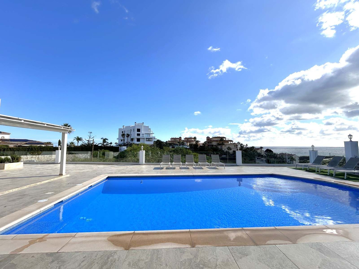 Se vende Villa - Chalet de 7 dormitorios en Costa Del Sol, Málaga, España