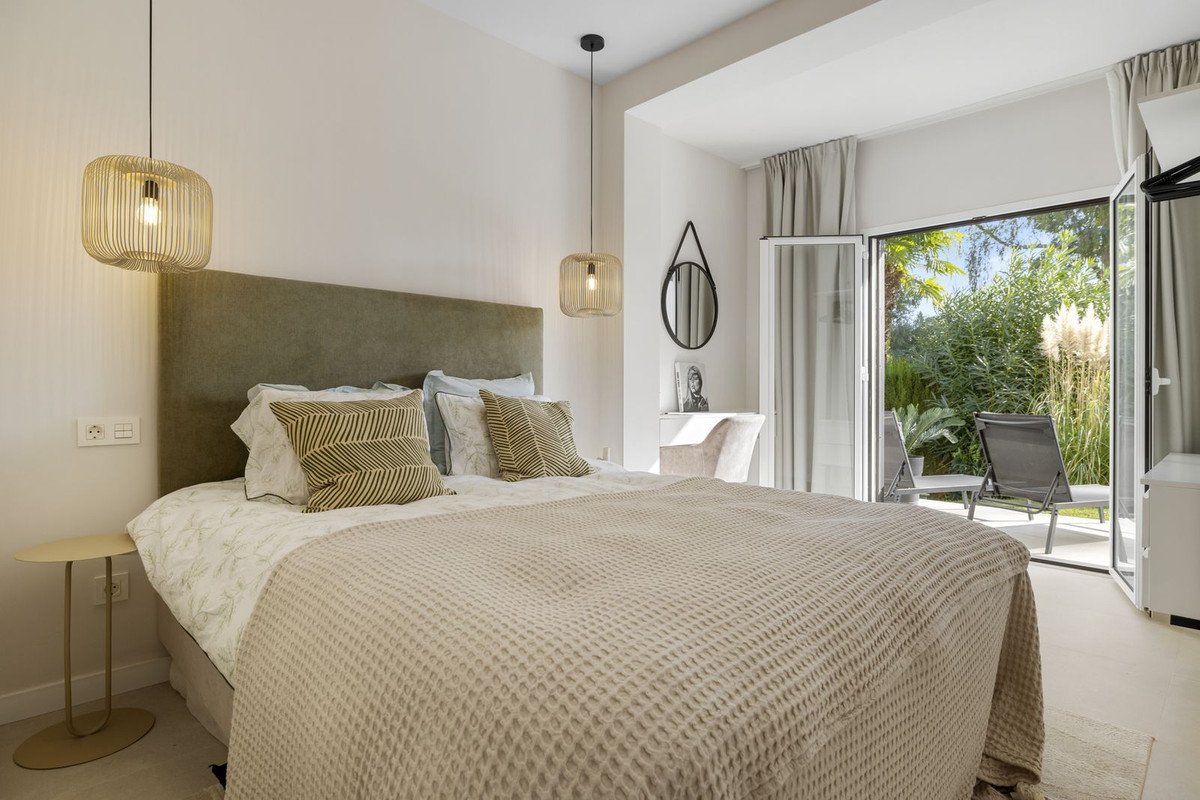 4 Bed Townhouse for sale in Marbella Costa Del Sol, Málaga, Spain
