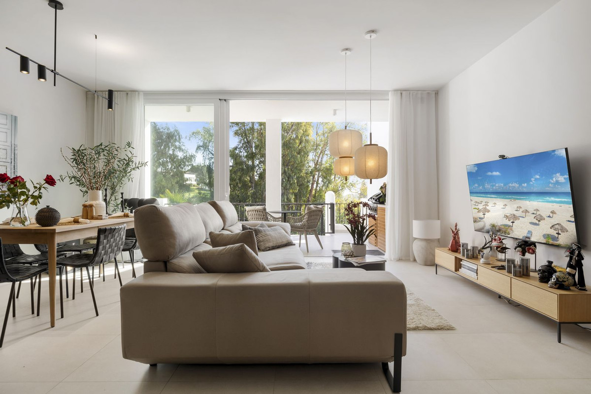 4 Bed Townhouse for sale in Marbella Costa Del Sol, Málaga, Spain