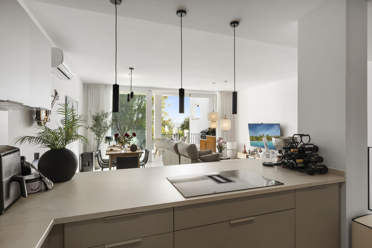 4 Bed Townhouse for sale in Marbella Costa Del Sol, Málaga, Spain