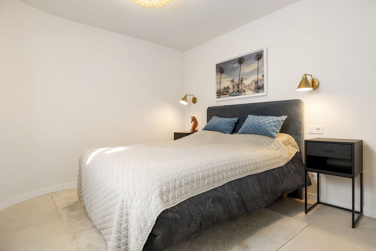 4 Bed Townhouse for sale in Marbella Costa Del Sol, Málaga, Spain