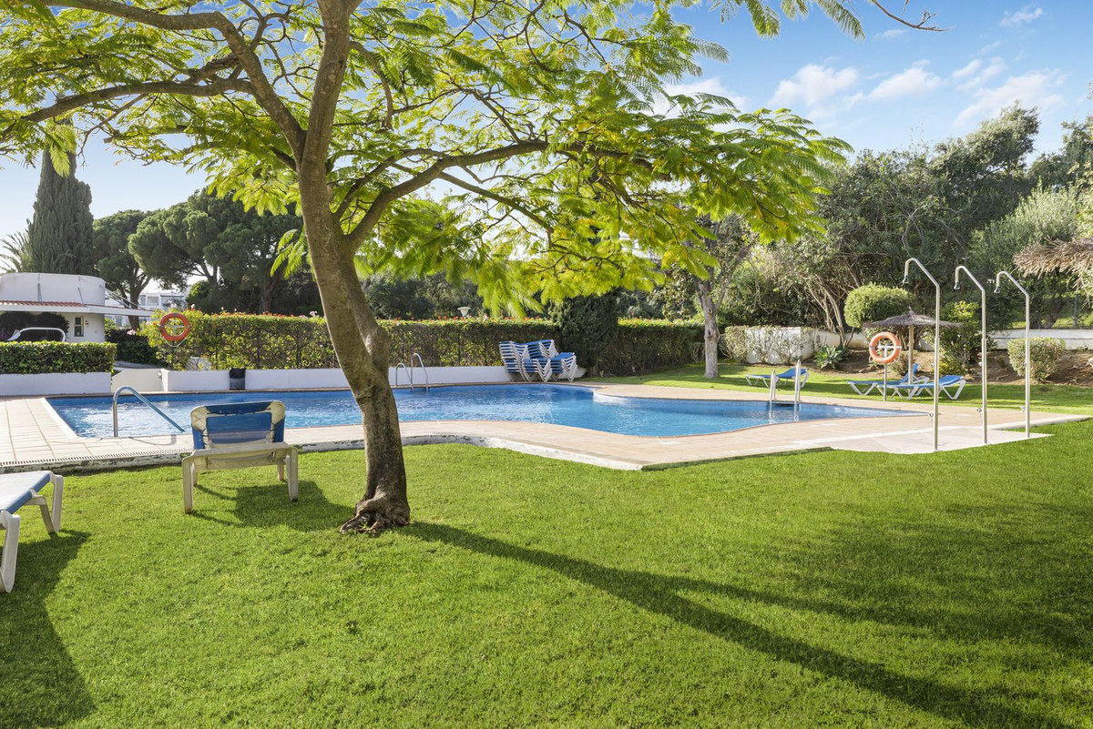 4 Bed Townhouse for sale in Marbella Costa Del Sol, Málaga, Spain