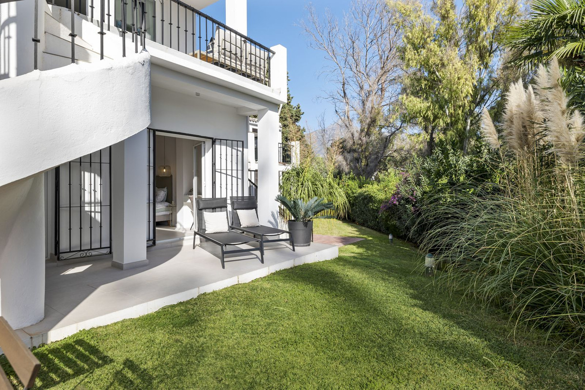 4 Bed Townhouse for sale in Marbella Costa Del Sol, Málaga, Spain