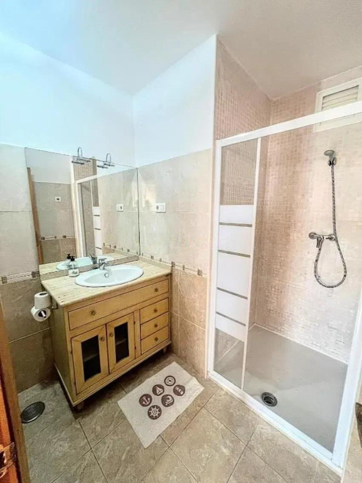 3 Bed Apartment for sale in Estepona Costa Del Sol, Málaga, Spain