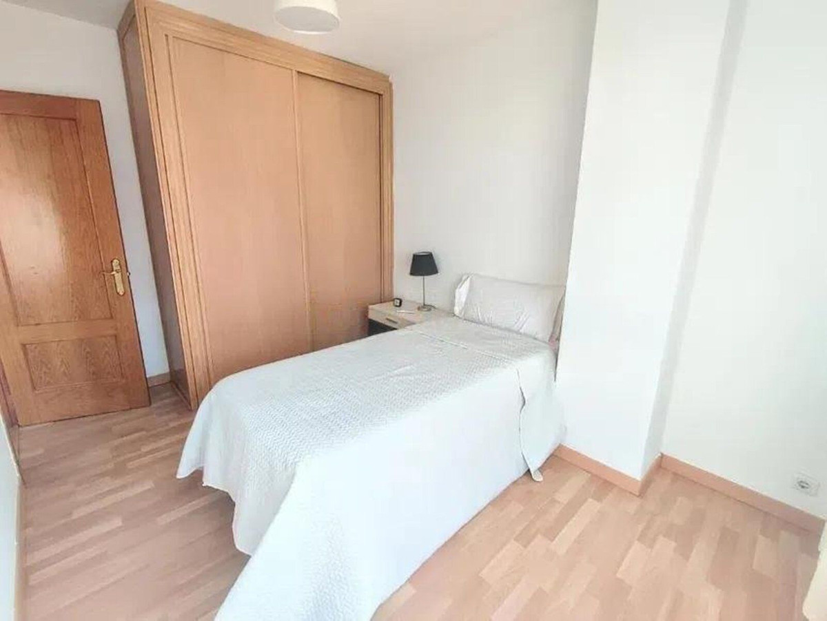 3 Bed Apartment for sale in Estepona Costa Del Sol, Málaga, Spain