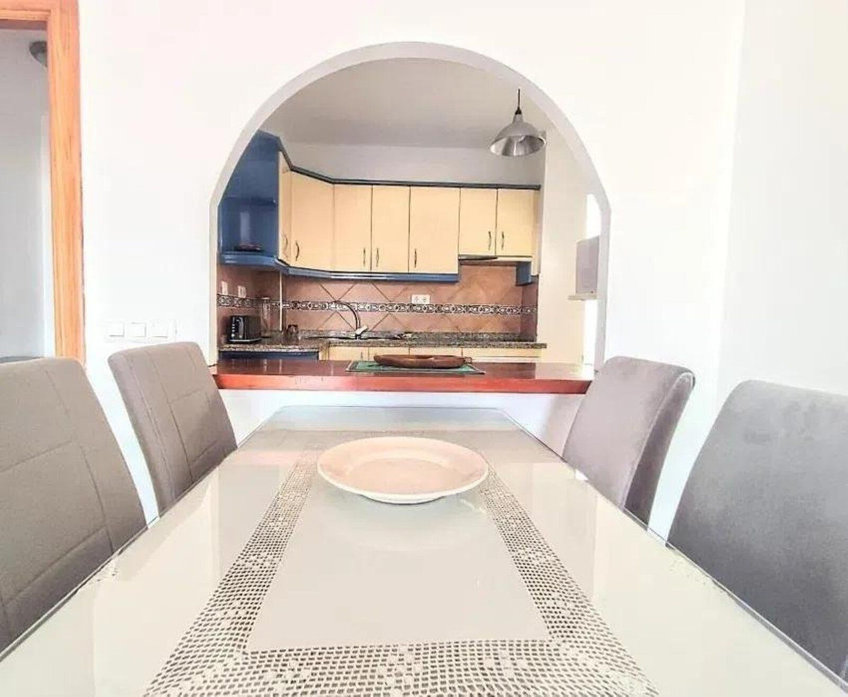 3 Bed Apartment for sale in Estepona Costa Del Sol, Málaga, Spain