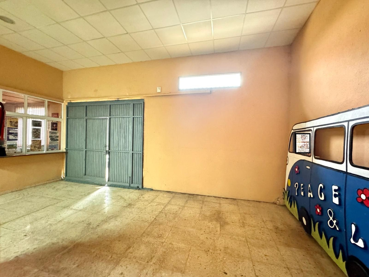 Se vende Local comercial  en Costa Del Sol, Málaga, España