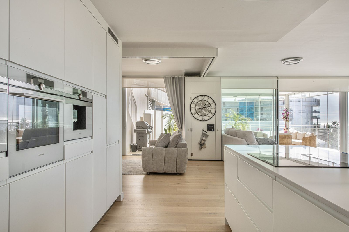 2 Bed Apartment for sale in Benalmadena Costa Del Sol, Málaga, Spain