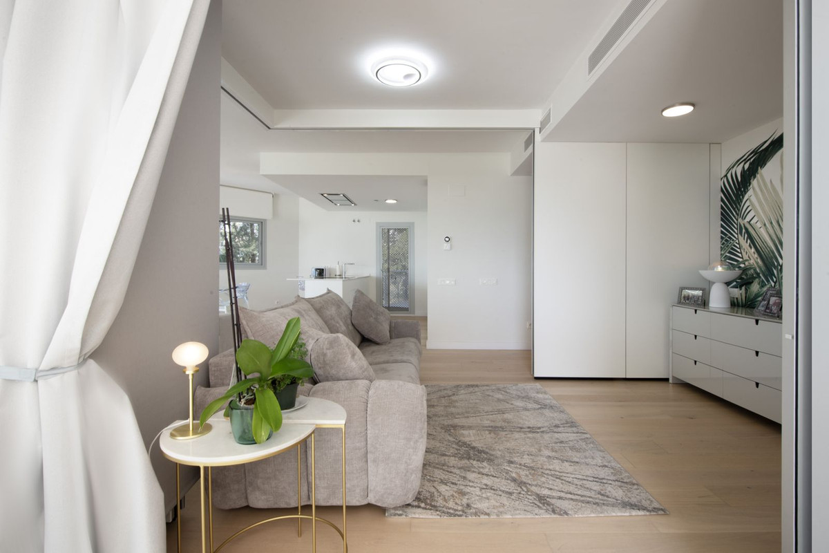 2 Bed Apartment for sale in Benalmadena Costa Del Sol, Málaga, Spain