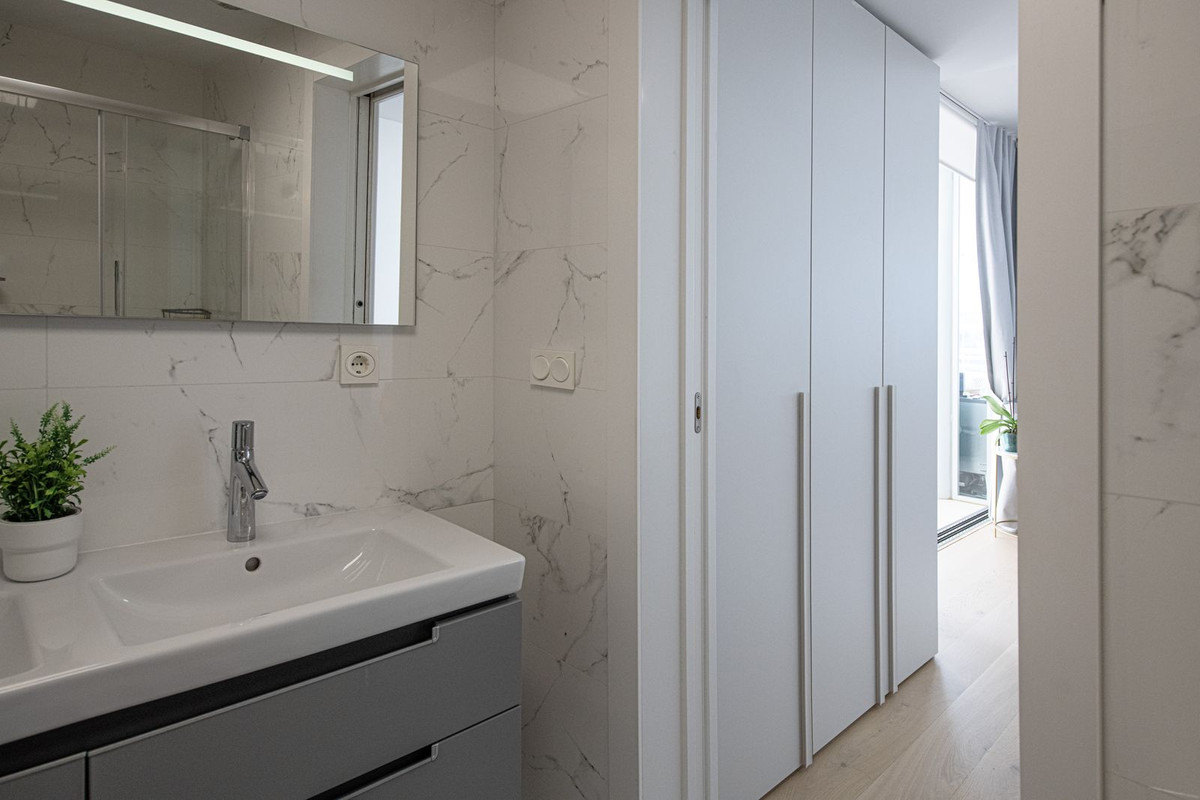 2 Bed Apartment for sale in Benalmadena Costa Del Sol, Málaga, Spain