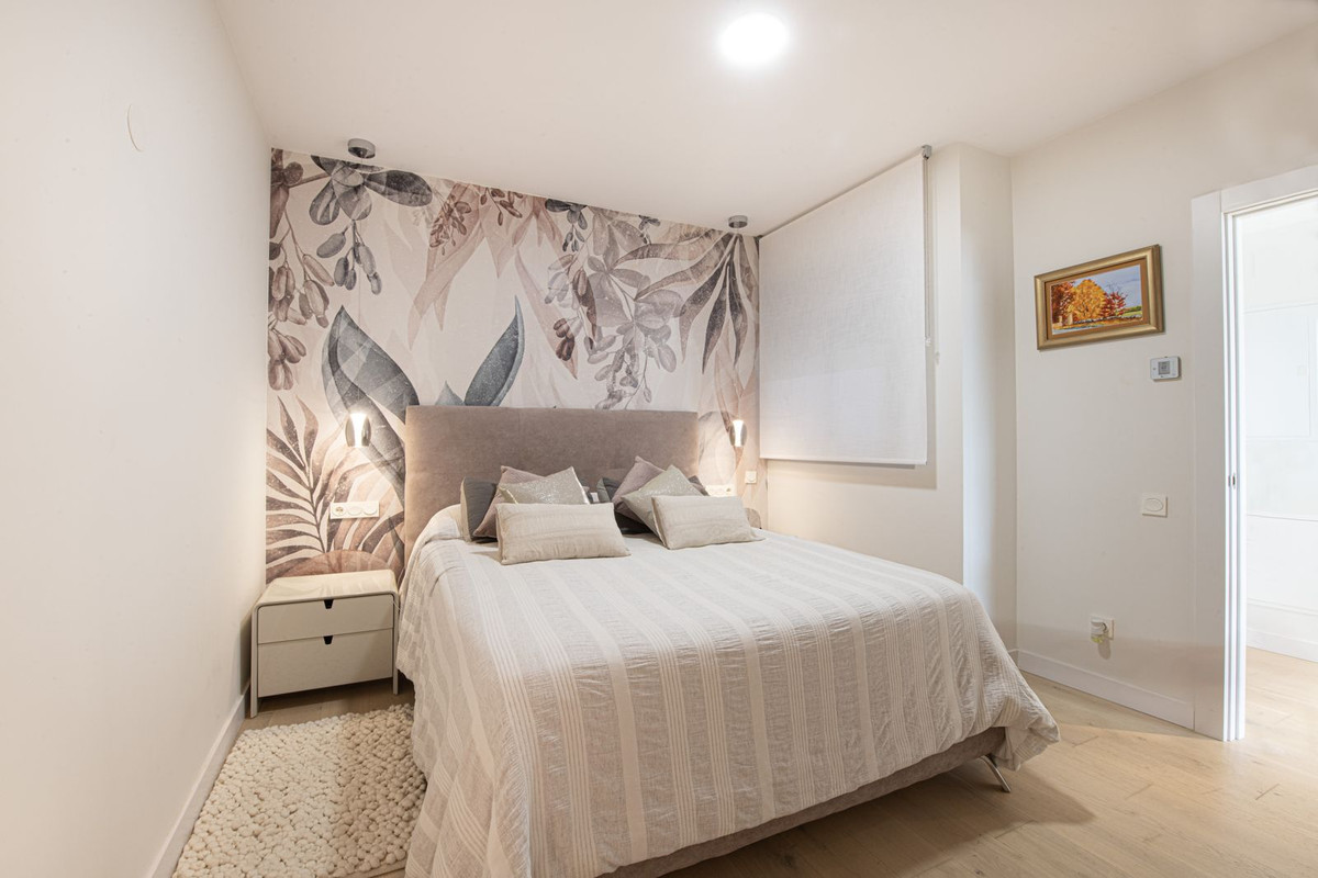 2 Bed Apartment for sale in Benalmadena Costa Del Sol, Málaga, Spain