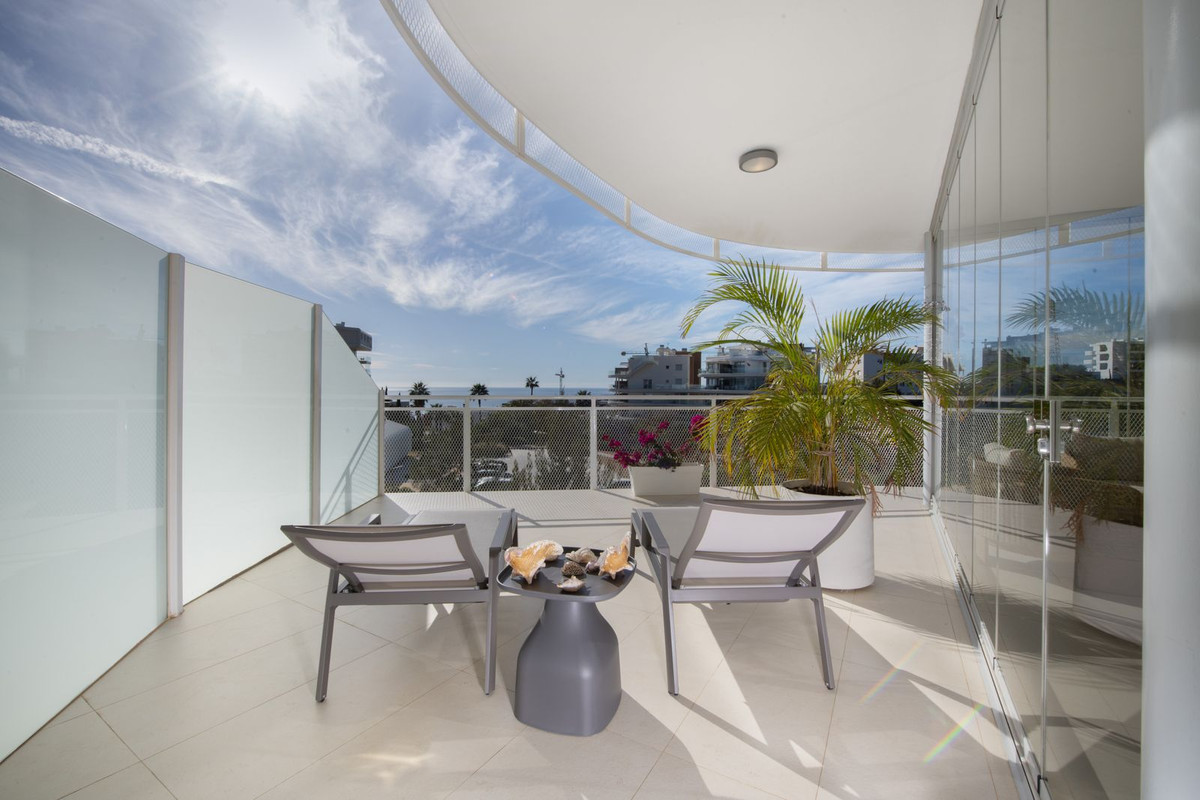 2 Bed Apartment for sale in Benalmadena Costa Del Sol, Málaga, Spain