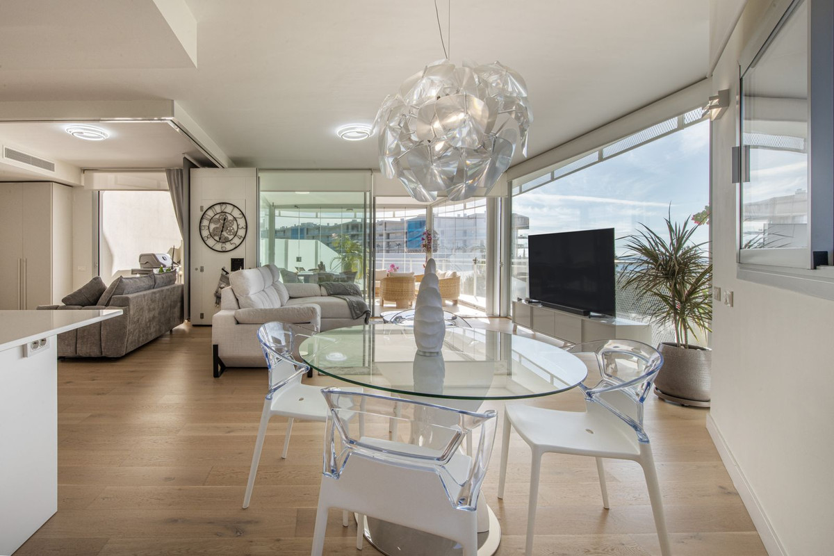 2 Bed Apartment for sale in Benalmadena Costa Del Sol, Málaga, Spain