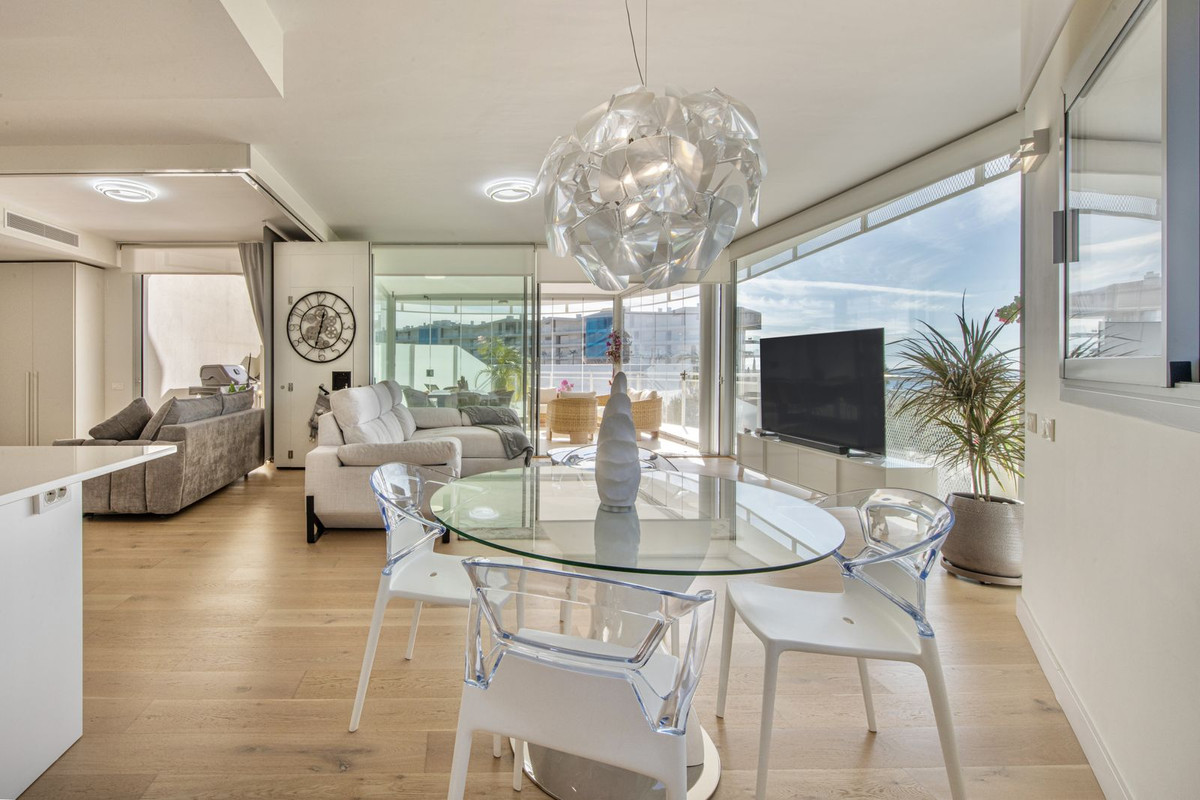 2 Bed Apartment for sale in Benalmadena Costa Del Sol, Málaga, Spain