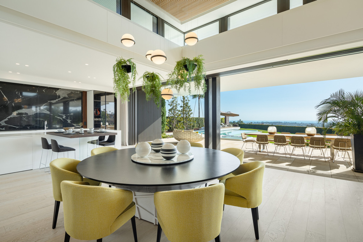 Se vende Villa - Chalet de 6 dormitorios en Costa Del Sol, Málaga, España