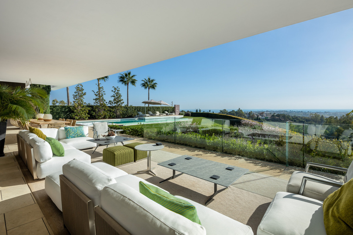 Se vende Villa - Chalet de 6 dormitorios en Costa Del Sol, Málaga, España