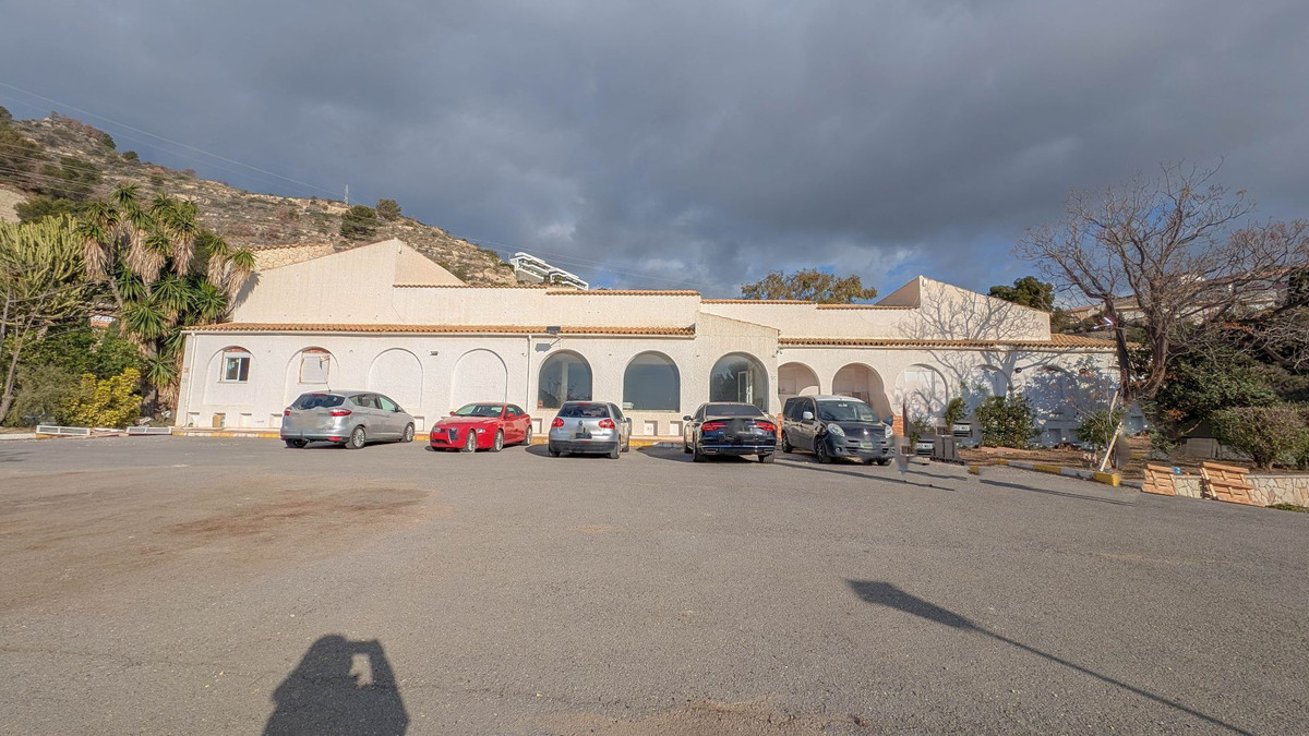 Commercial unit for sale in Calpe Costa Blanca, Alicante, Spain
