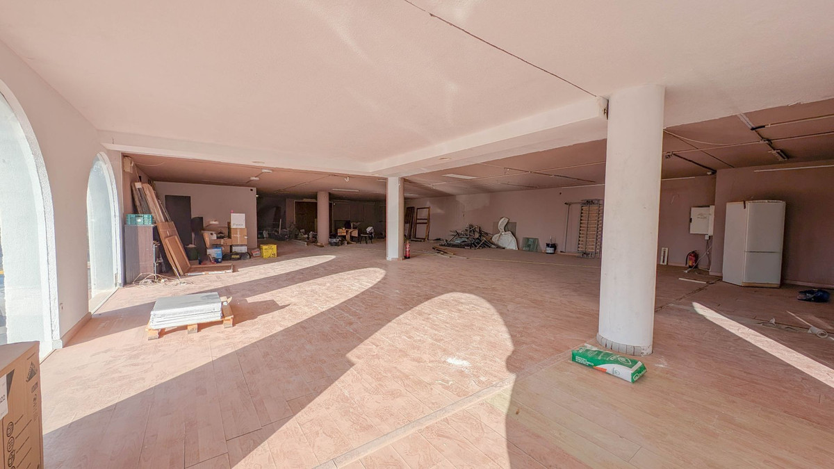 Commercial unit for sale in Calpe Costa Blanca, Alicante, Spain