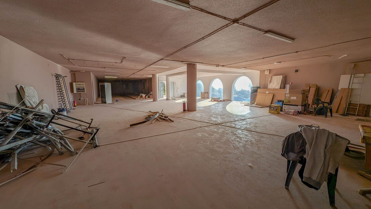 Commercial unit for sale in Calpe Costa Blanca, Alicante, Spain