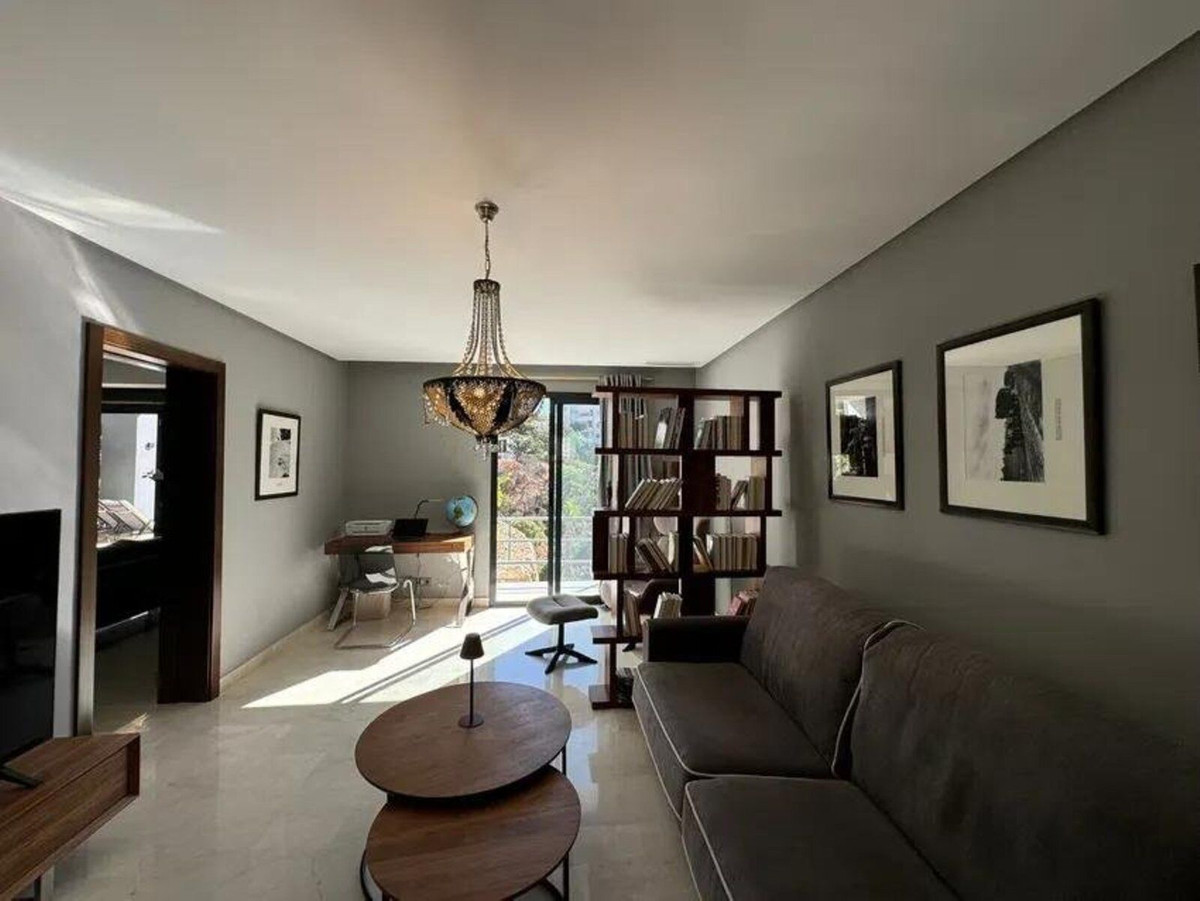 Se vende Villa - Chalet de 4 dormitorios en Costa Del Sol, Málaga, España