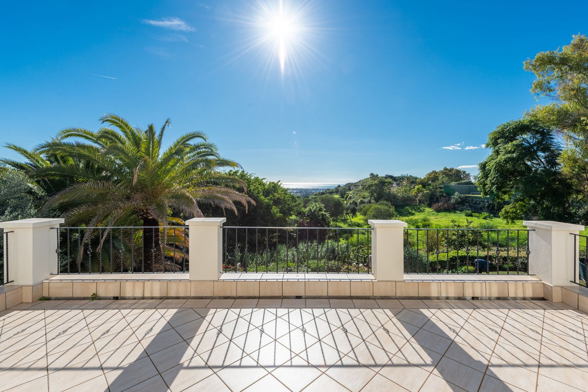 Se vende Villa - Chalet de 5 dormitorios en Costa Del Sol, Málaga, España