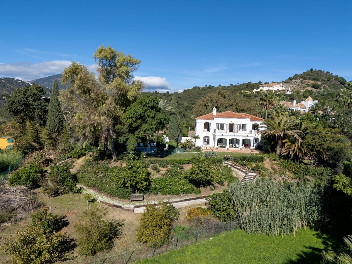 Se vende Villa - Chalet de 5 dormitorios en Costa Del Sol, Málaga, España