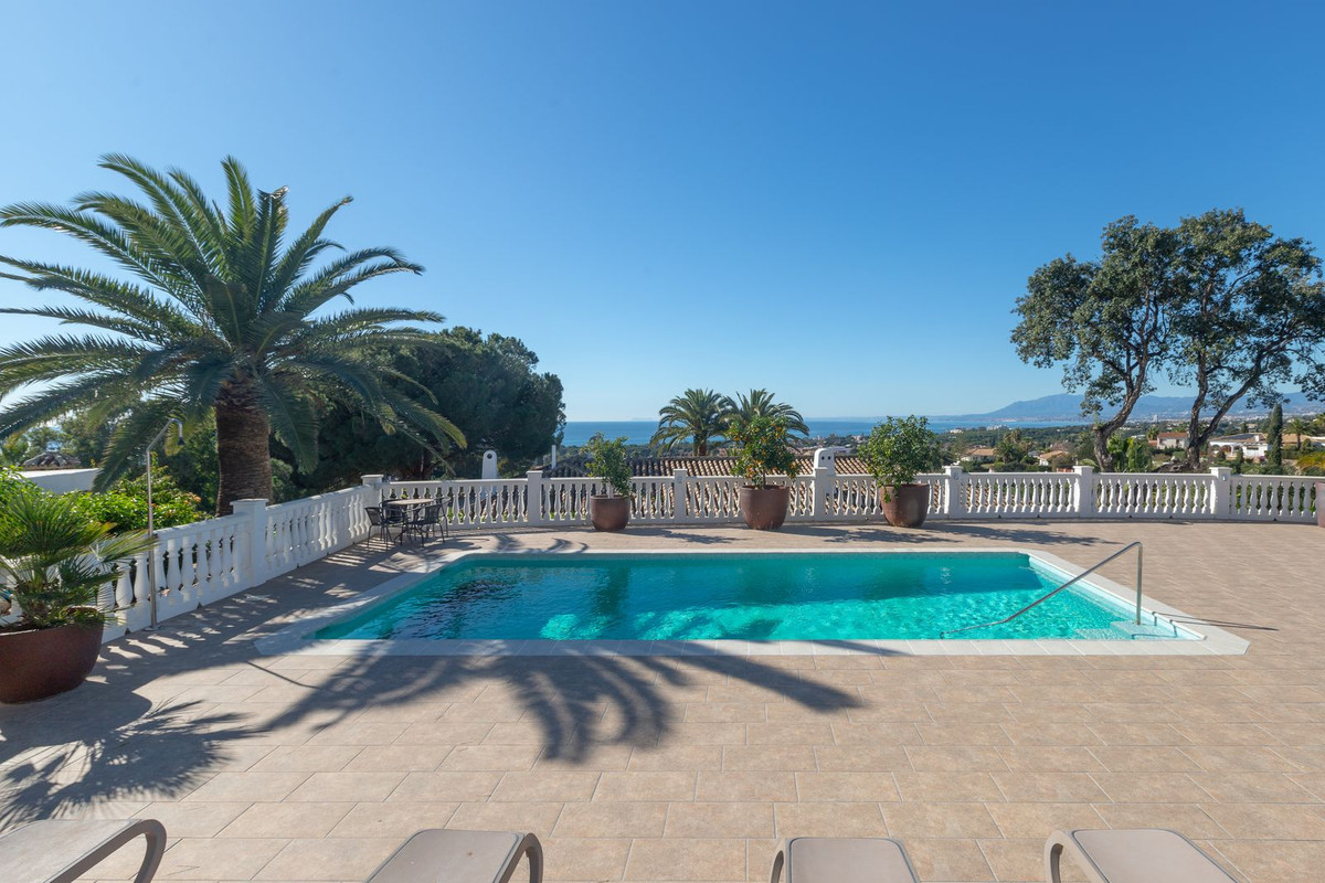 Se vende Villa - Chalet de 3 dormitorios en Costa Del Sol, Málaga, España