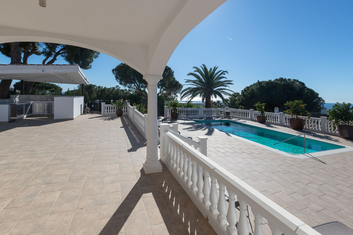 Se vende Villa - Chalet de 3 dormitorios en Costa Del Sol, Málaga, España