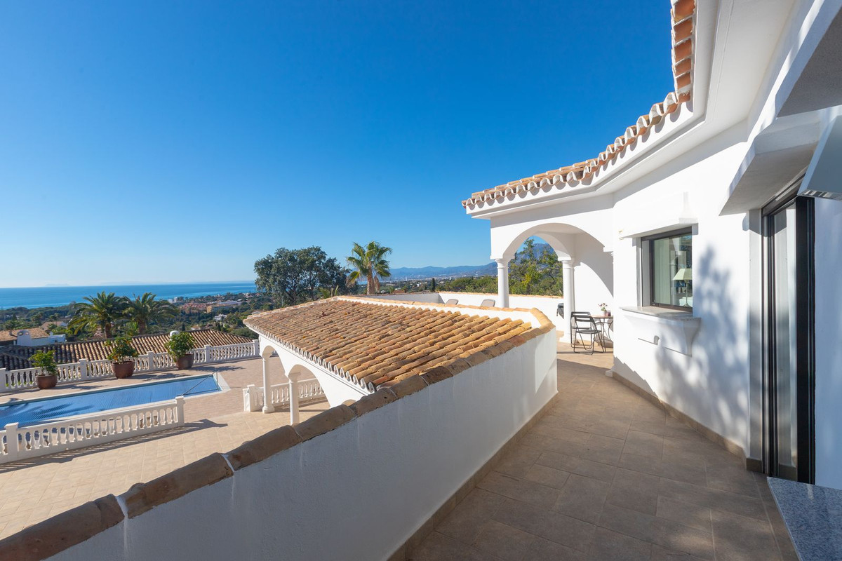 Se vende Villa - Chalet de 3 dormitorios en Costa Del Sol, Málaga, España