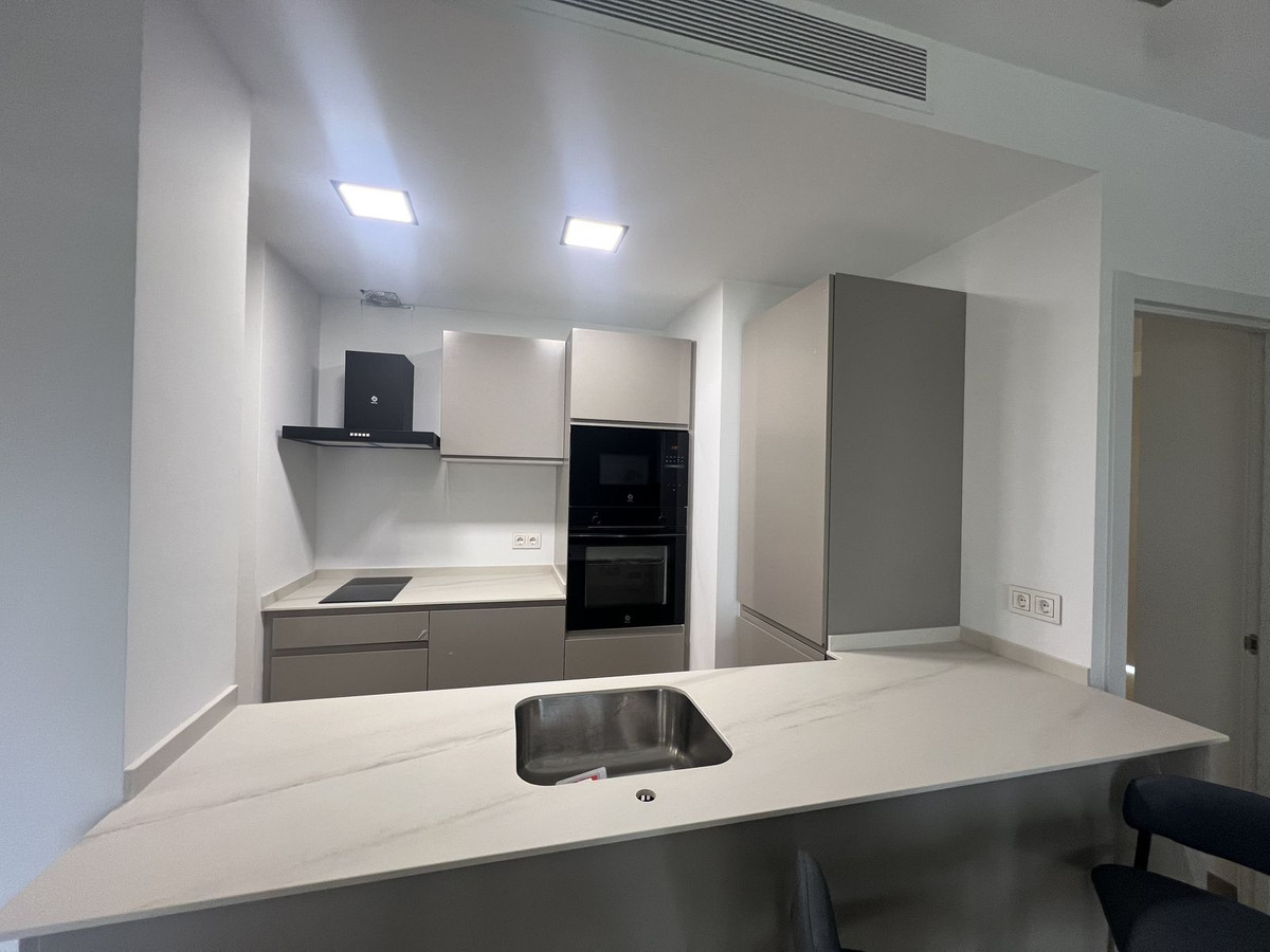 2 Bed Apartment for sale in Puerto Banús Costa Del Sol, Málaga, Spain