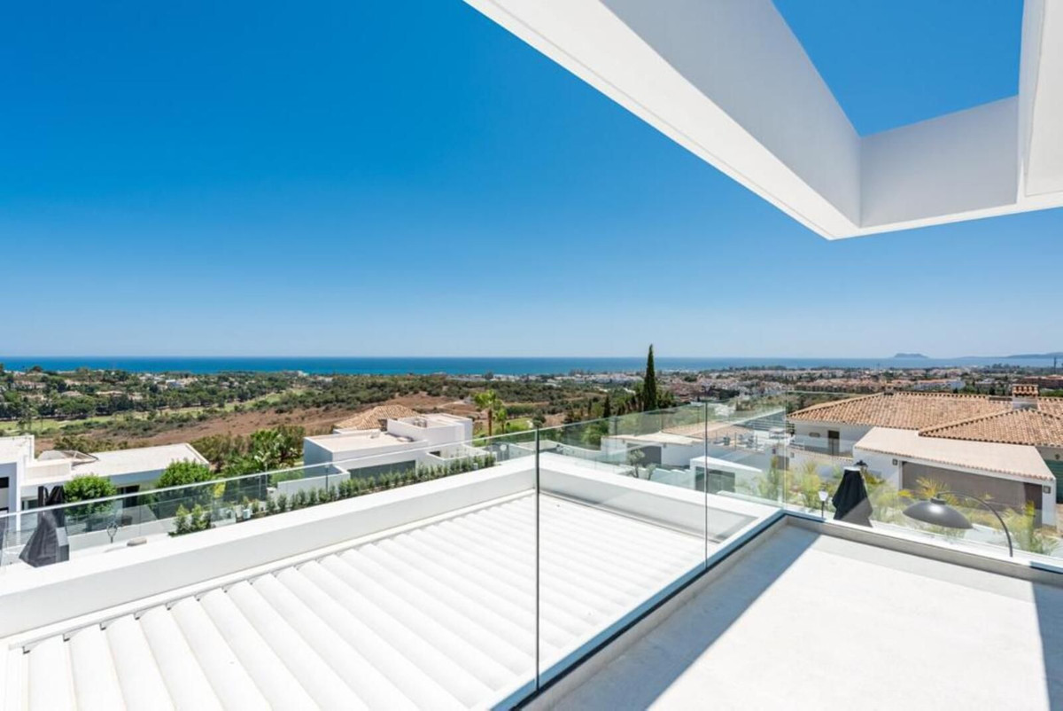 Se vende Villa - Chalet de 6 dormitorios en Costa Del Sol, Málaga, España