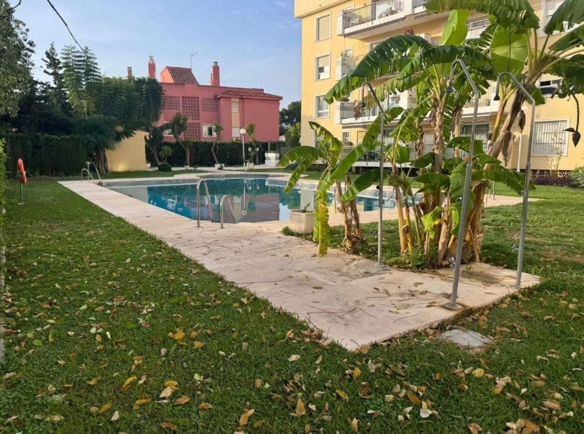 3 Bed Apartment for sale in Torremolinos Costa Del Sol, Málaga, Spain