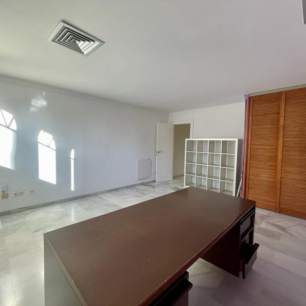 Se vende Oficina  en Costa Del Sol, Málaga, España