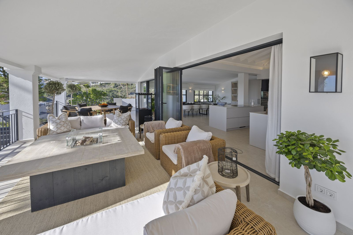 Se vende Villa - Chalet de 5 dormitorios en Costa Del Sol, Málaga, España