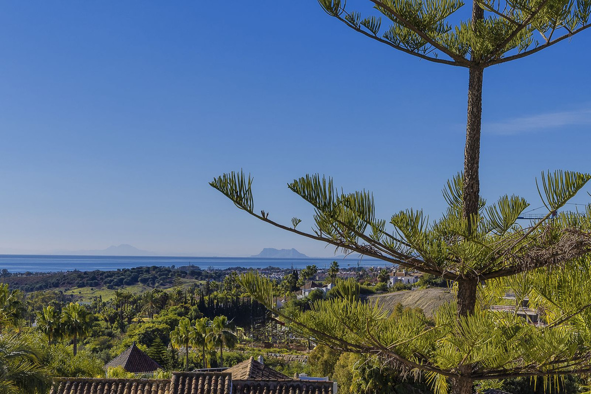 Se vende Villa - Chalet de 5 dormitorios en Costa Del Sol, Málaga, España
