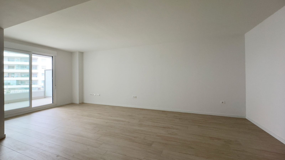 Se vende Apartamento Planta Media de 3 dormitorios en Costa Del Sol, Málaga, España