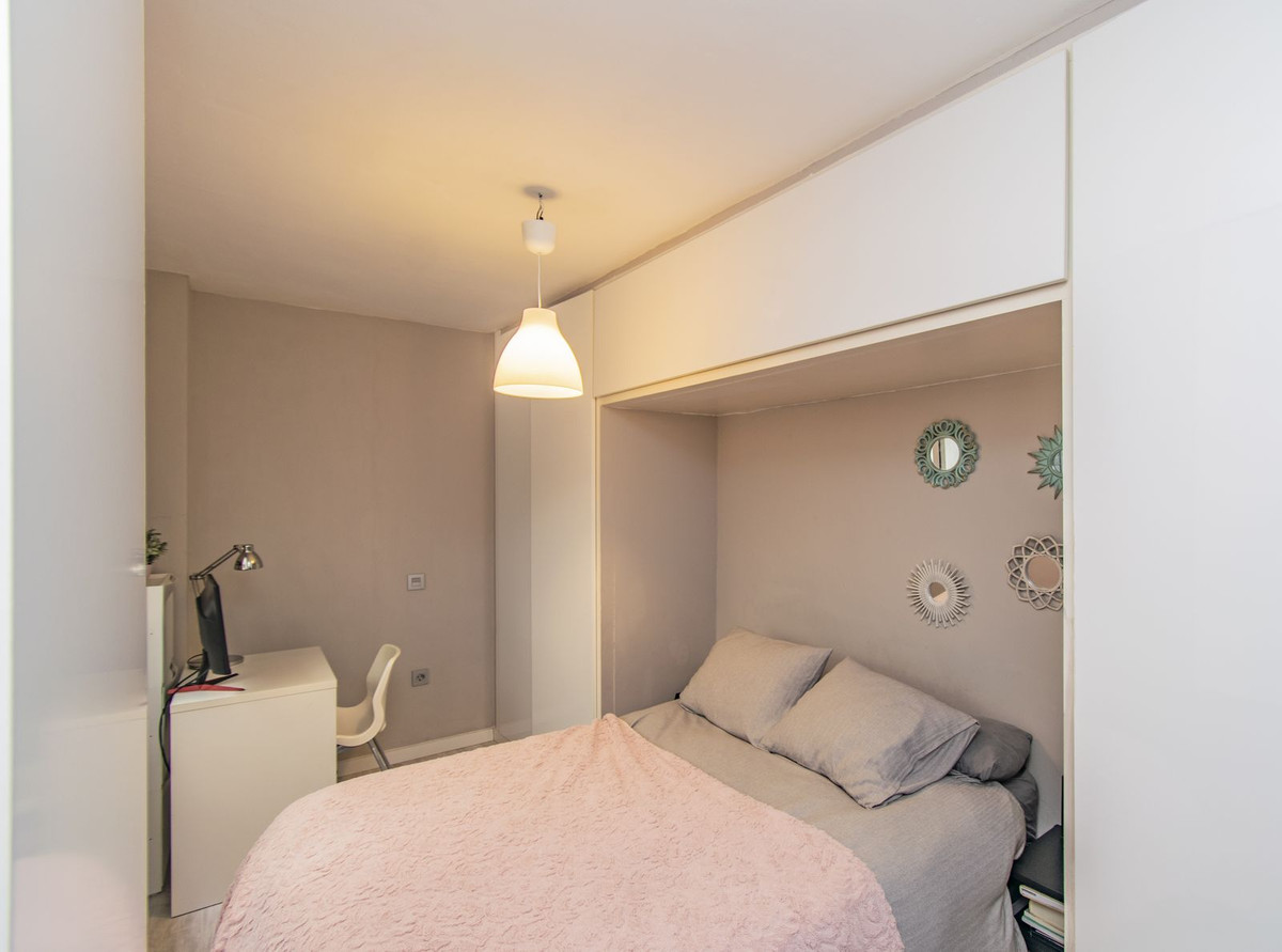 Se vende Apartamento Planta Media de 4 dormitorios en Costa Del Sol, Málaga, España