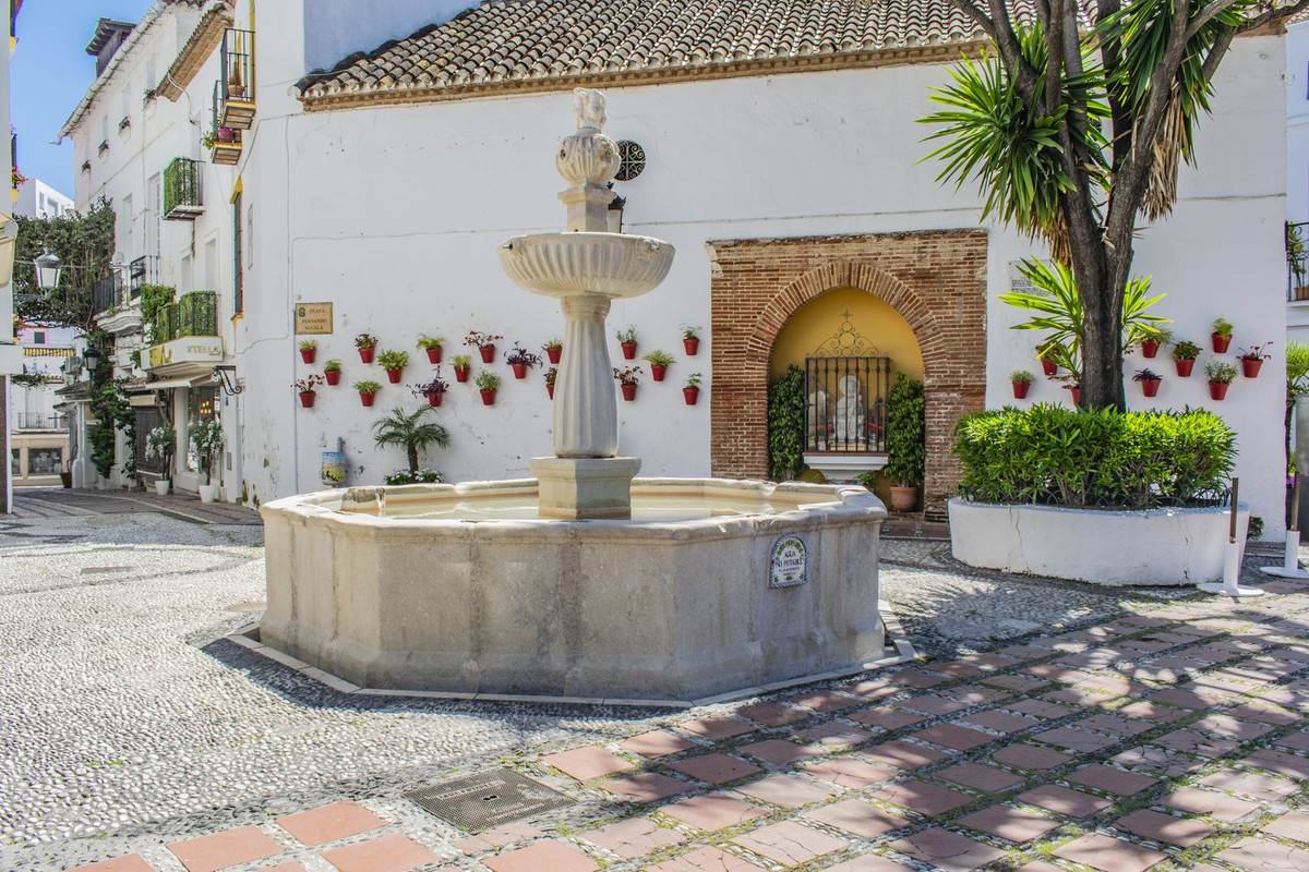 Se vende Apartamento Planta Media de 4 dormitorios en Costa Del Sol, Málaga, España