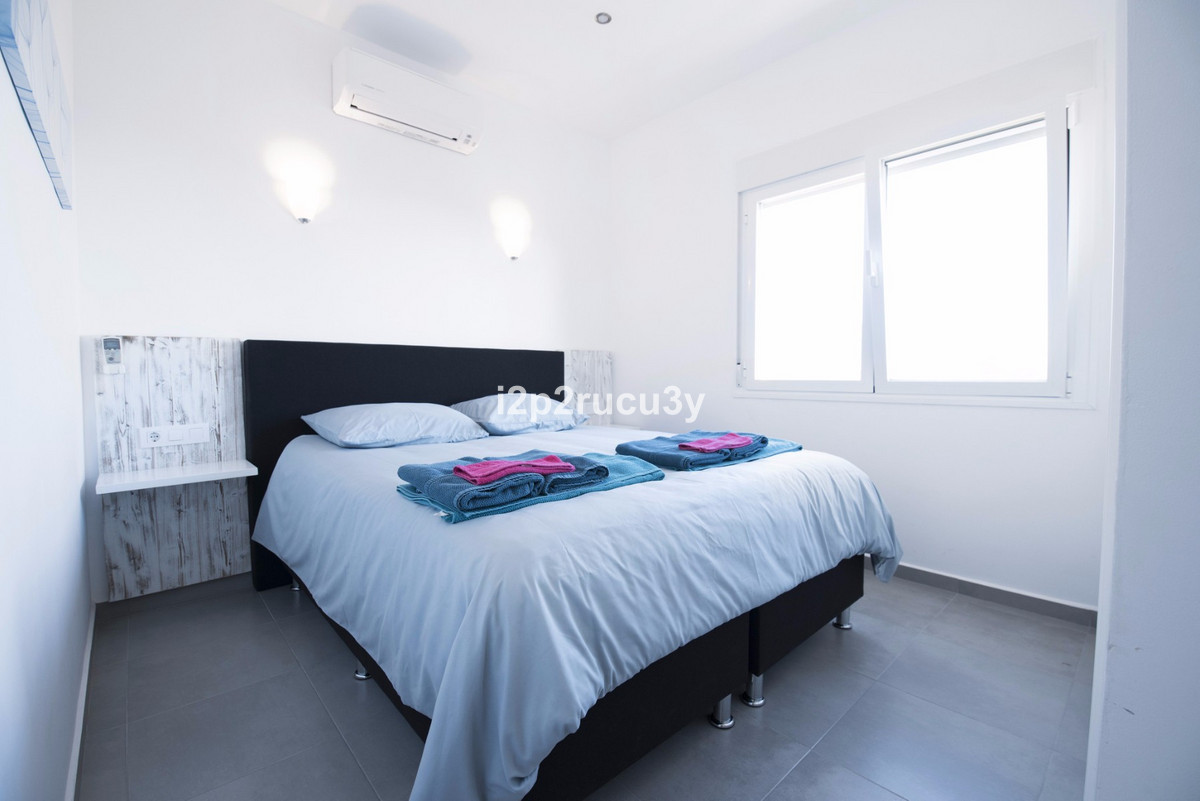 4 Bed Townhouse for sale in Calpe Costa Blanca, Alicante, Spain