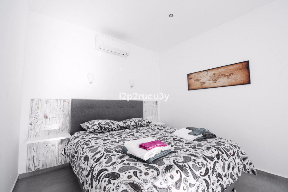 4 Bed Townhouse for sale in Calpe Costa Blanca, Alicante, Spain