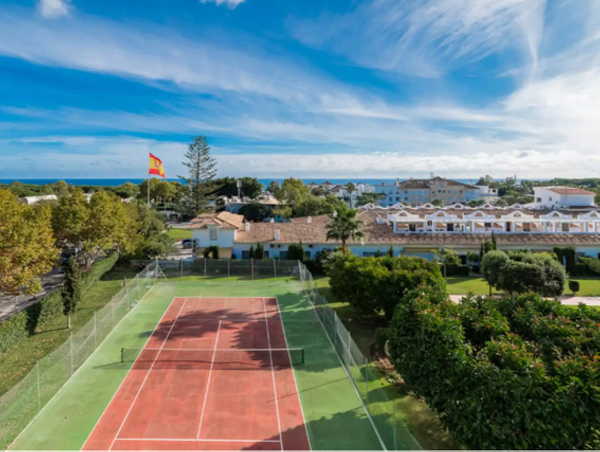 1 Bed Apartment for sale in The Golden Mile Costa Del Sol, Málaga, Spain