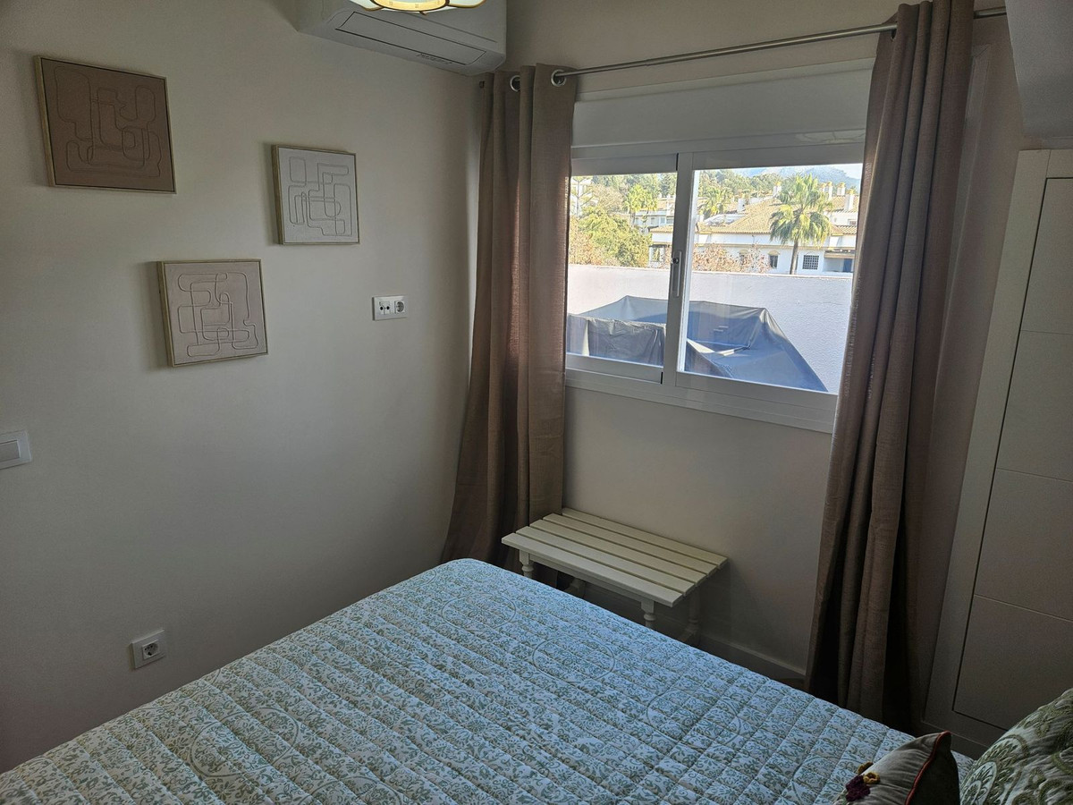 1 Bed Apartment for sale in The Golden Mile Costa Del Sol, Málaga, Spain