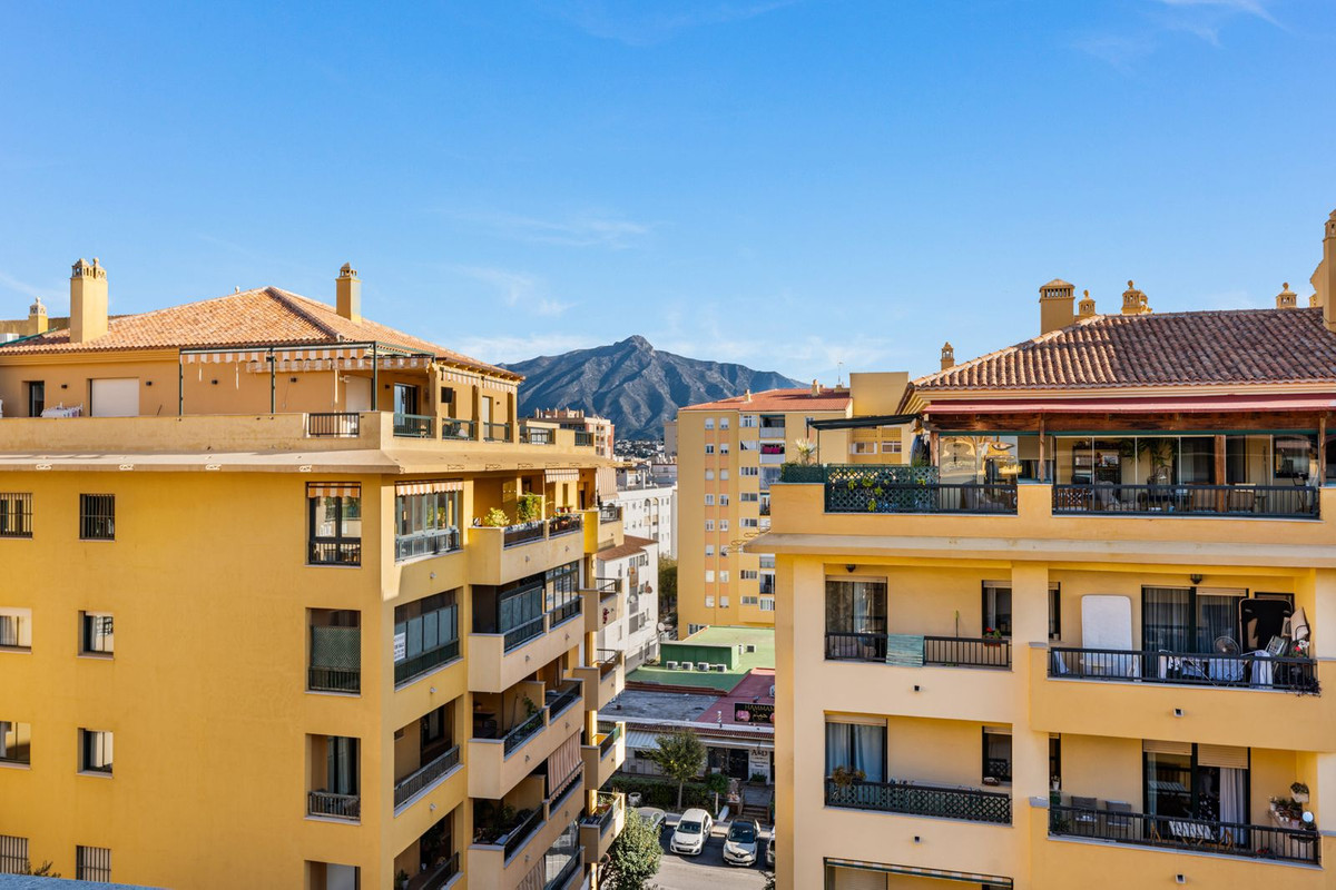 3 Bed Apartment for sale in San Pedro De Alcántara Costa Del Sol, Málaga, Spain