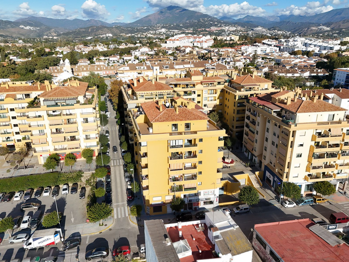 3 Bed Apartment for sale in San Pedro De Alcántara Costa Del Sol, Málaga, Spain