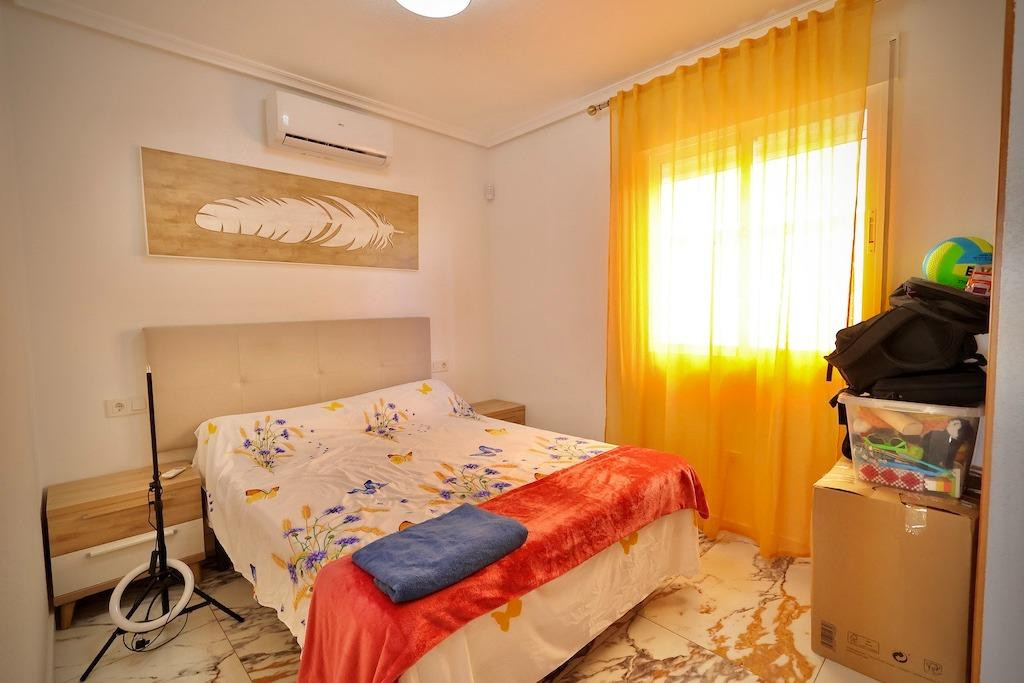 Se vende Villa - Chalet de 4 dormitorios en Costa Blanca, Alicante, España
